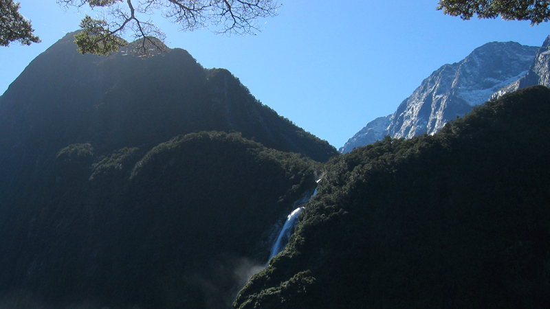 This trip provides a spectacular flight through Milford Sound with the added bonus of Mt Aspiring. Take in endless panoramic views of lakes, forested river valleys, waterfalls, jagged razor backed ridge lines and snow covered peaks along the way.